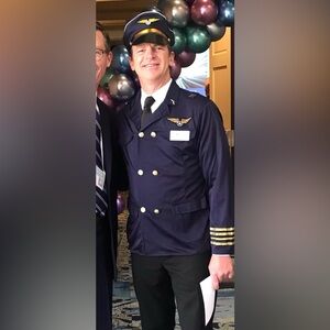 Airline Pilot Costume